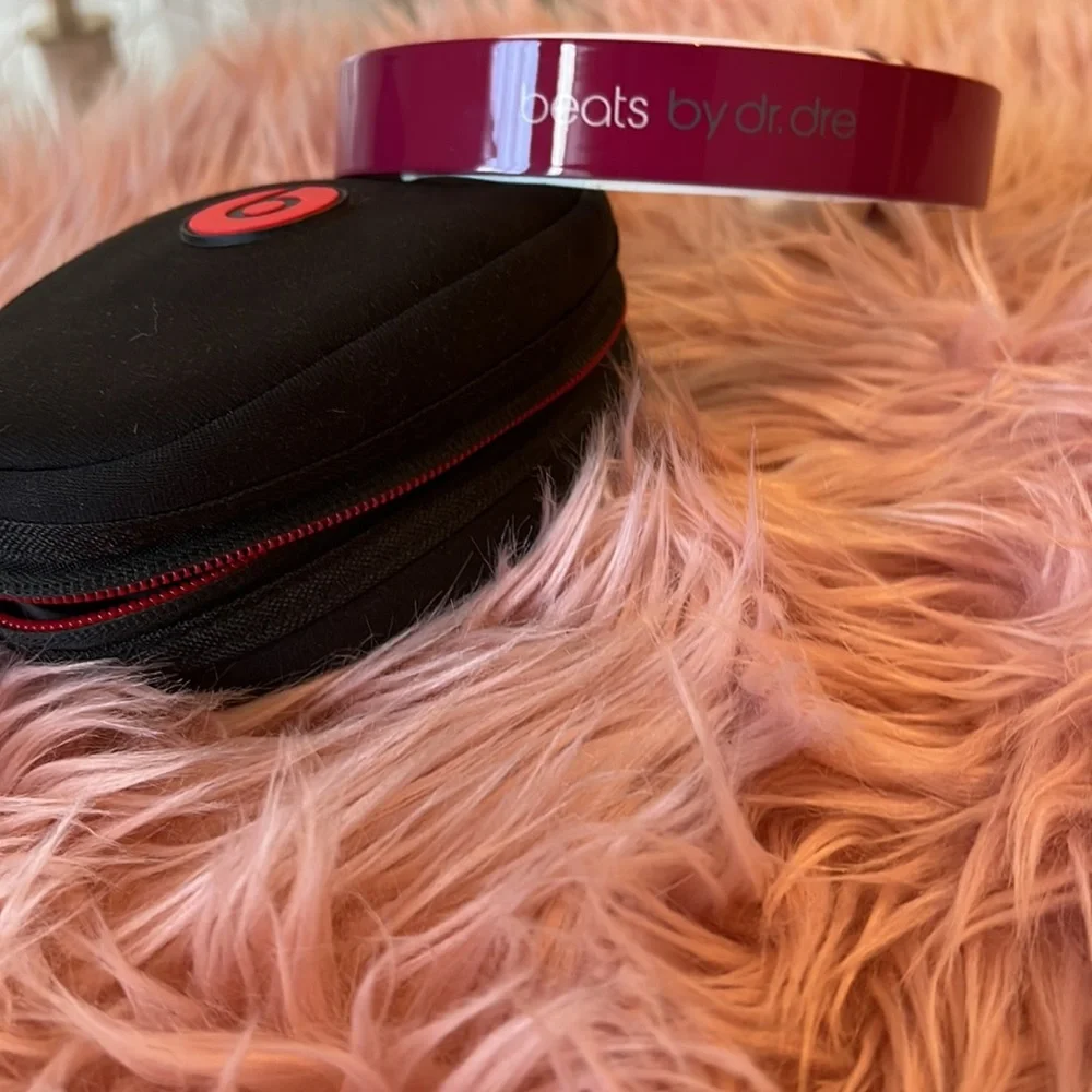 Beats by Dr. Dre Beats By Dre First Generation Pink - Picture 2 of 7